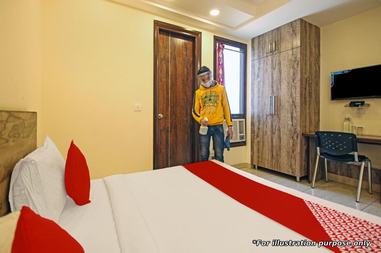 Oyo Flagship Hotel Iceland Palace Bhopal Esterno foto